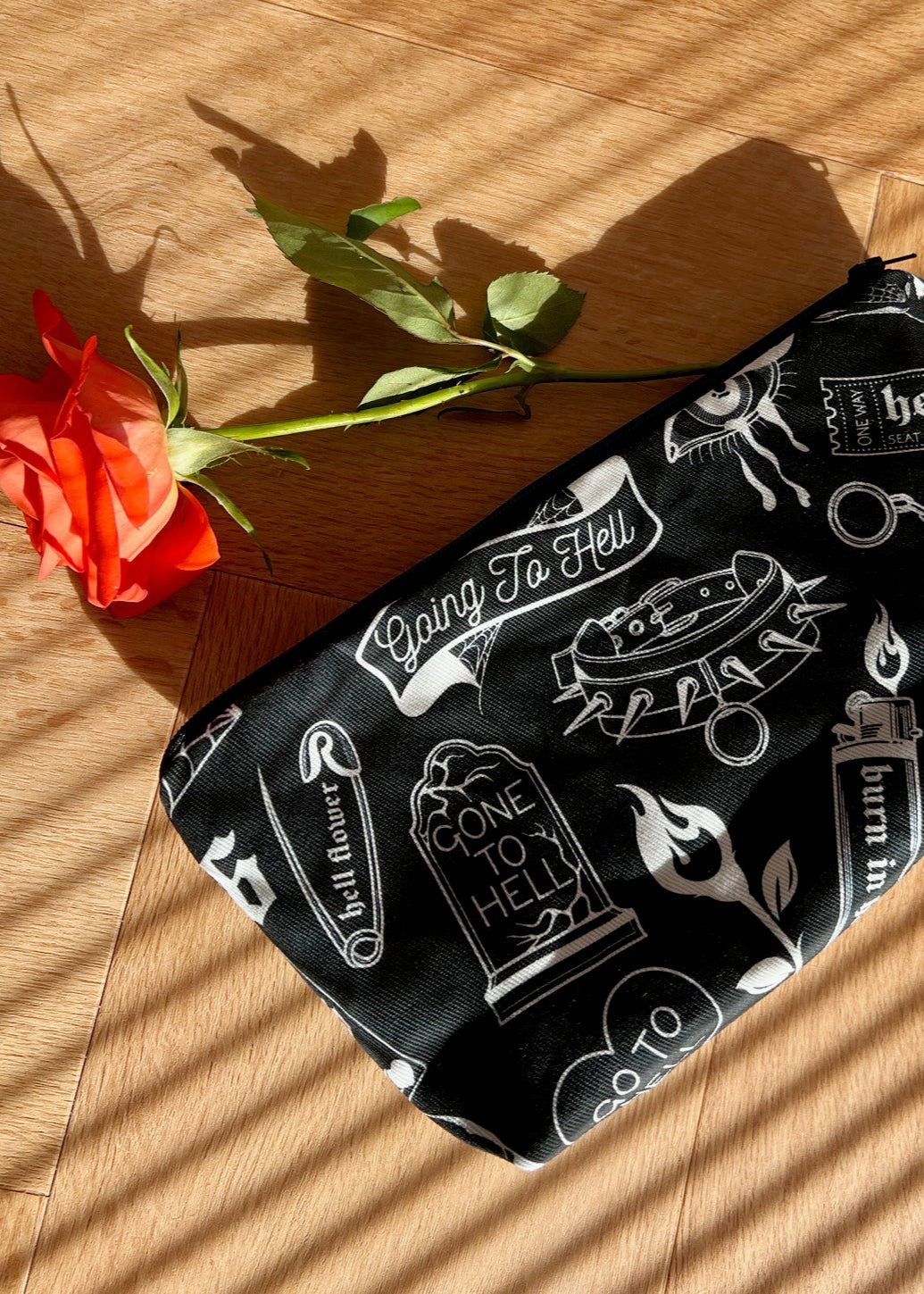 Flash tattoo makeup bag