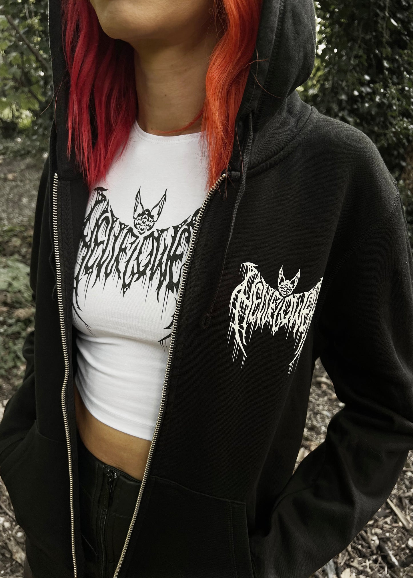'BLOODSUCKER' BAT CROP (WHITE)