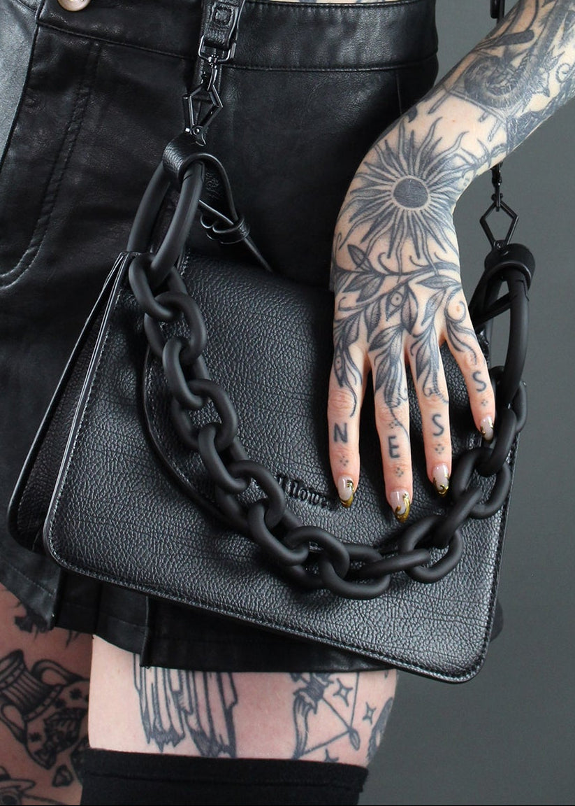 Noctum chain bag