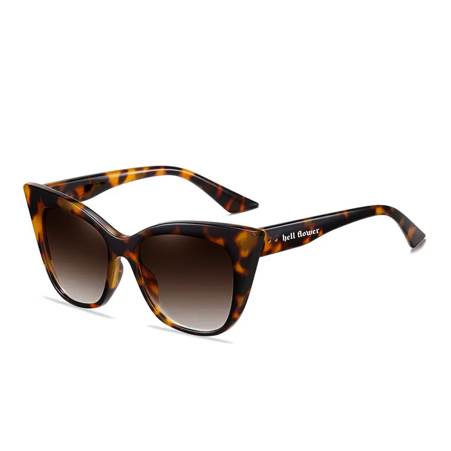 Cat eye sunglasses